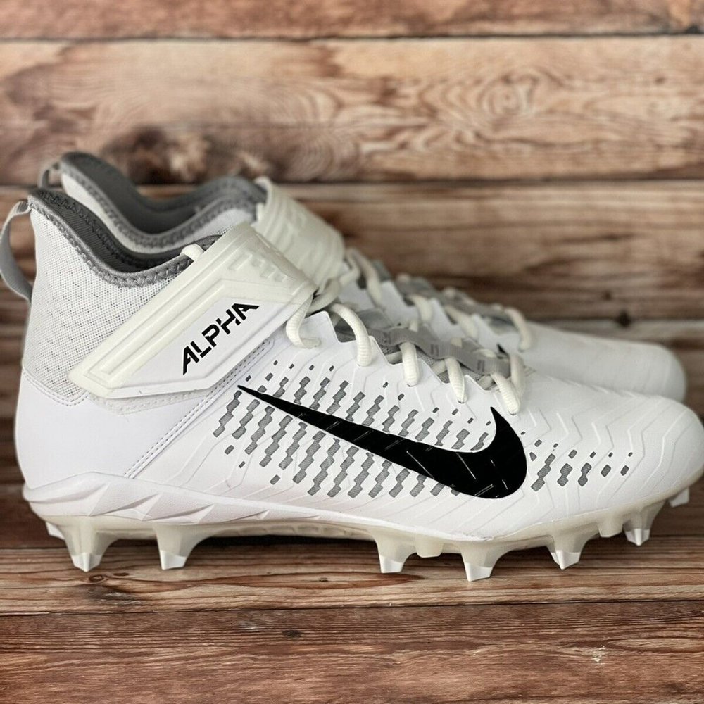 Nike Alpha Menace Pro 2 WIDE Mid Cleats BV3951-100 Size 12.5 White -New No Box